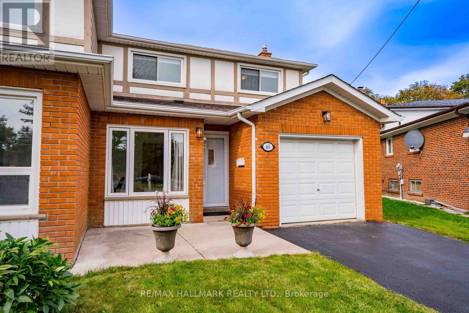 Photo of 65 Baroness Crescent