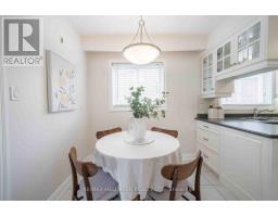 65 Baroness Crescent, Toronto, ON M2J3K4 Photo 15