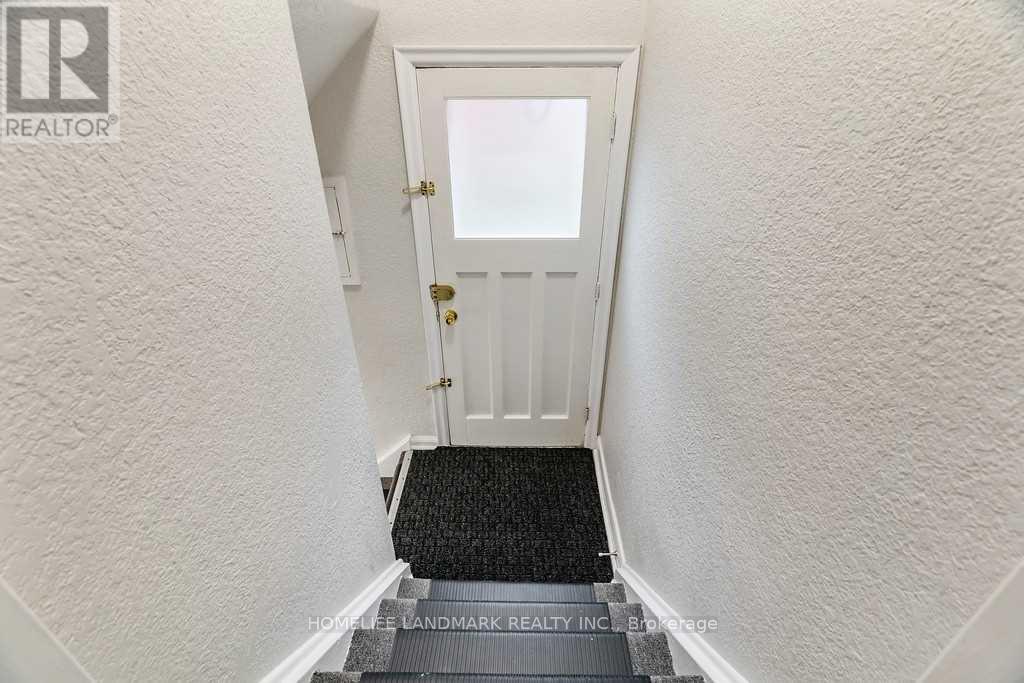 BSMT - 1356 WARDEN AVENUE, Toronto (Wexford-Maryvale) — photo 9