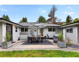 10871 Oriole Drive, Surrey, BC V3R5A4 Photo 7