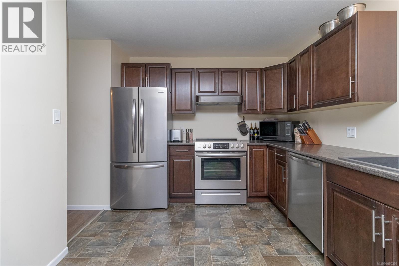#209 3185 Barons Rd - 13