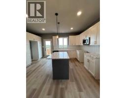 11402 Wisteria Court, Grande Prairie, AB T8V1L1 Photo 7