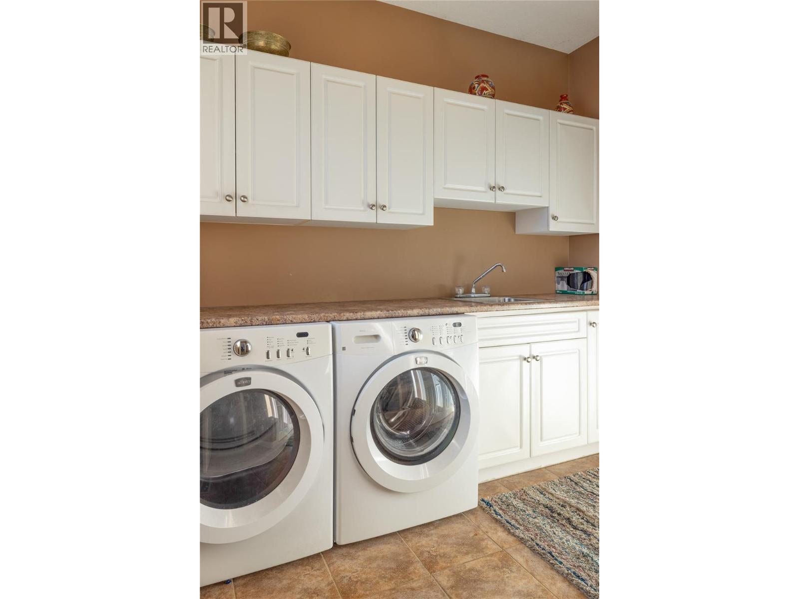 716 Mt. York Drive - Image 39