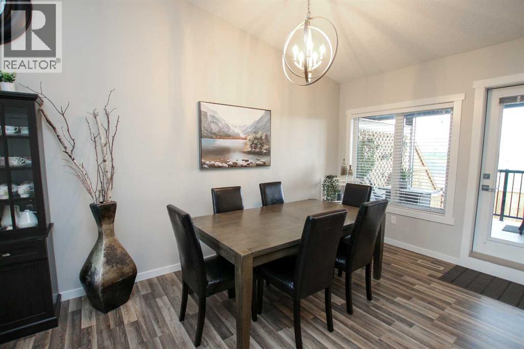 Listing photo – 338 Spruce Street, Springbrook