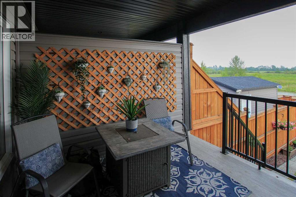 Listing photo – 338 Spruce Street, Springbrook