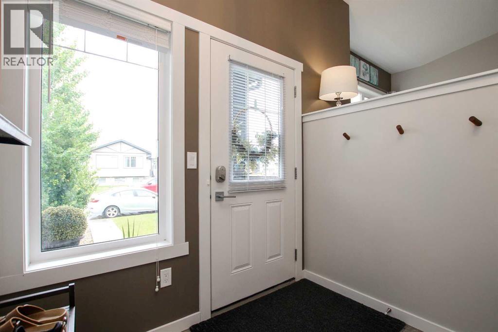 Listing photo – 338 Spruce Street, Springbrook