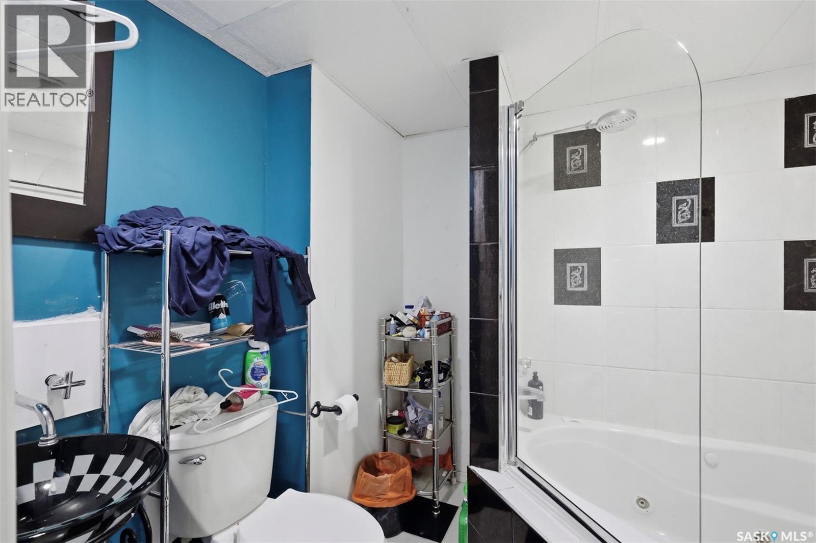 #1007-1009 McCormack ROAD - 44