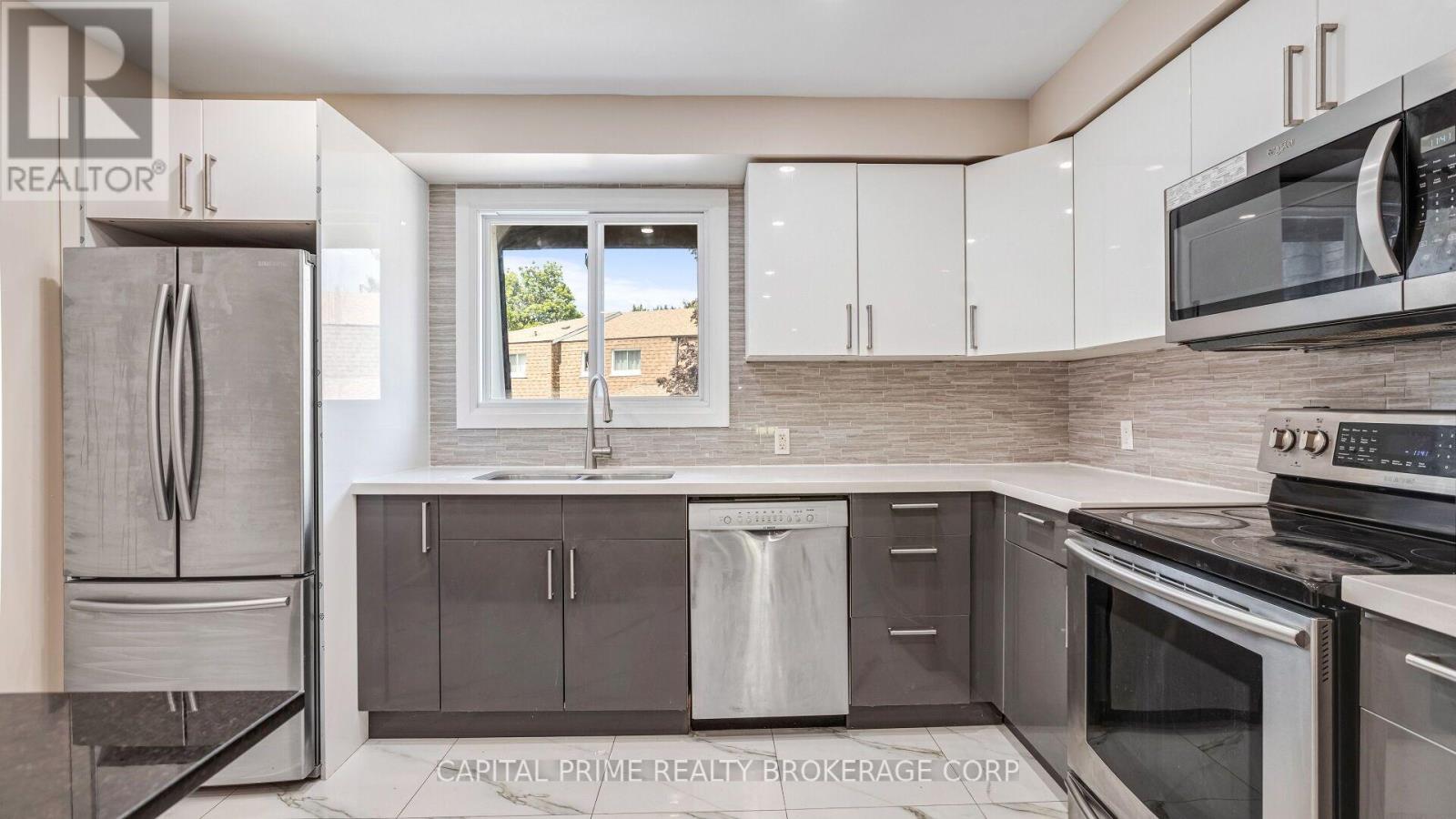36 - 250 BRIDLETOWNE CIRCLE, Toronto (L'Amoreaux) — photo 3