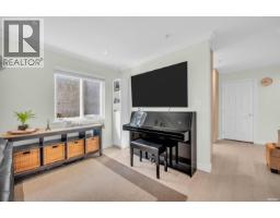 6925 Main Street, Vancouver, BC V5X3H6 Photo 8