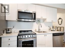 807 - 10 Wilby Crescent, Toronto, ON M9N0B6 Photo 10
