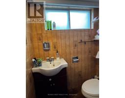 Lower Level - 31 Valencia Crescent, Toronto, ON M6L1M3 Photo 12