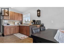 Living room - 9908 86 Park Avenue, Grande Prairie, AB T8V0C7 Photo 9