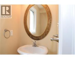 242 Buttercup Court Unit# Upper, Waterloo, ON N2V2W8 Photo 12