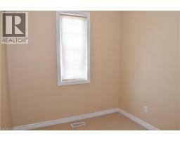 242 Buttercup Court Unit# Upper, Waterloo, ON N2V2W8 Photo 17