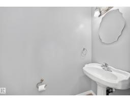 9333 103a Av Nw, Edmonton, AB T5H0H3 Photo 18