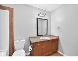 9333 103a Av Nw, Edmonton, AB T5H0H3 Photo 32