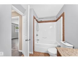 9333 103a Av Nw, Edmonton, AB T5H0H3 Photo 34