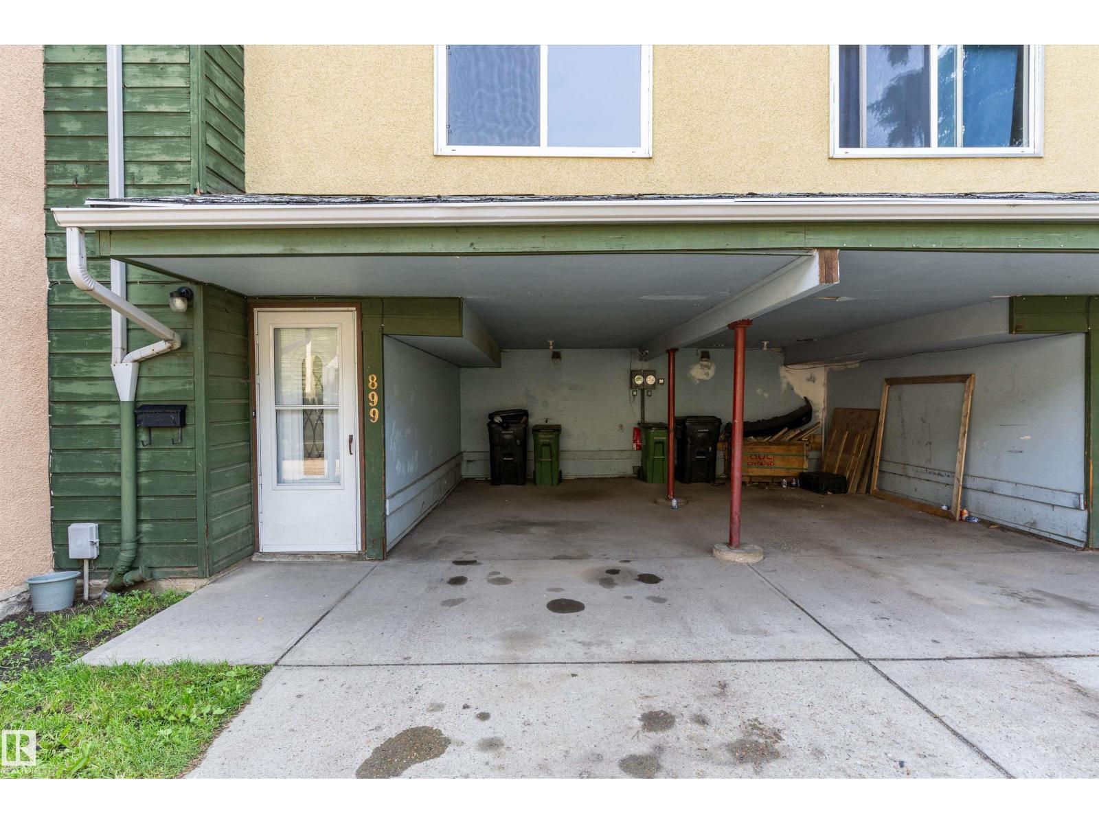 899 Abbotsfield Road NW, Abbottsfield — photo 2 of 29: Property photo