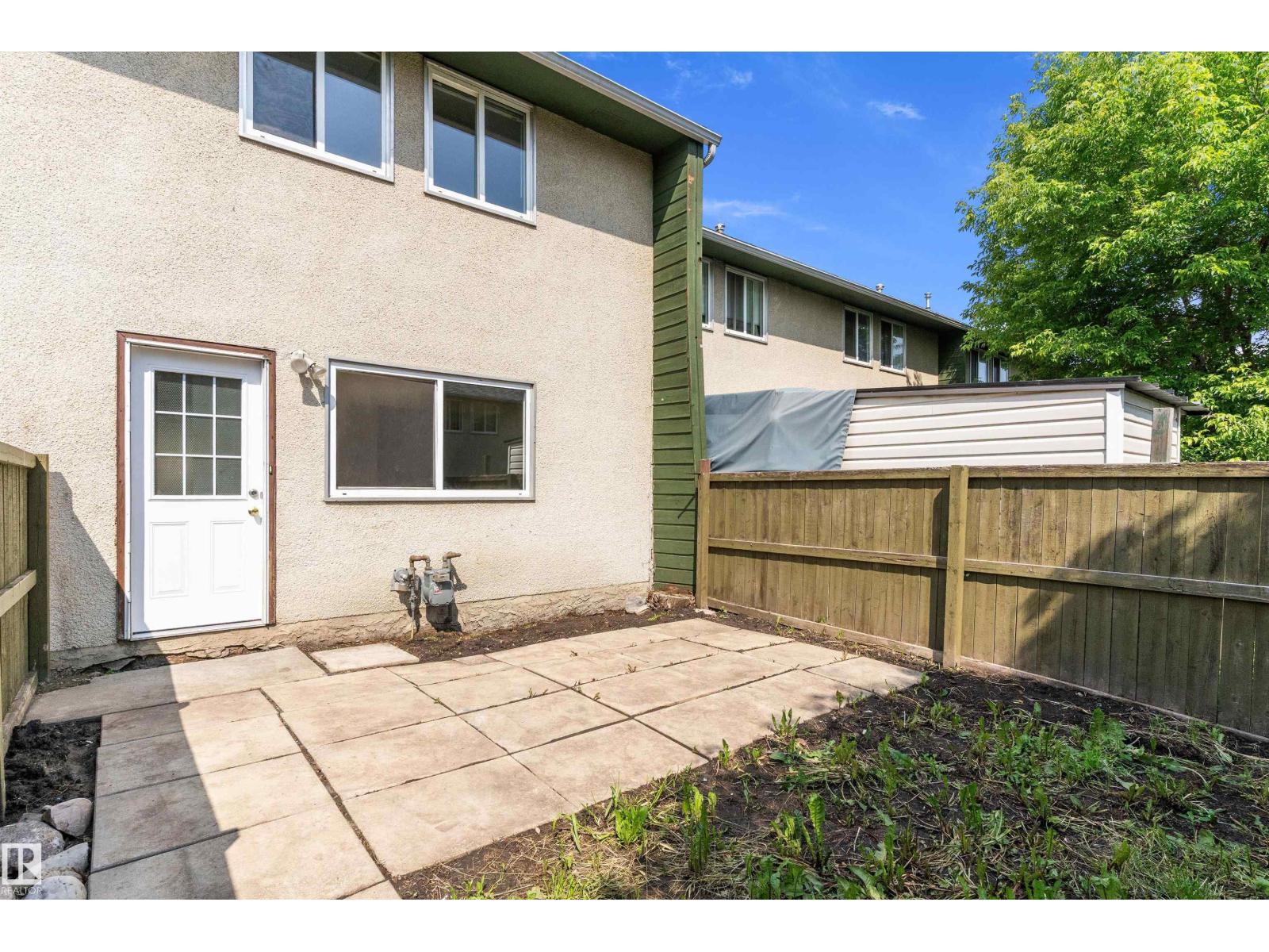 899 Abbotsfield RD NW - 25