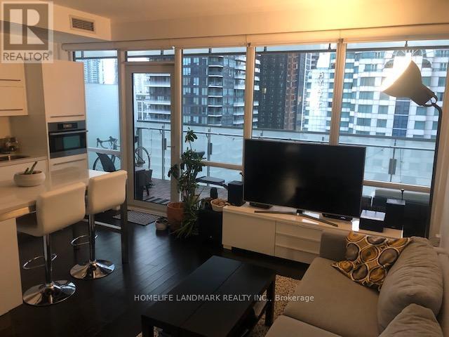 1705 - 80 JOHN STREET, Toronto (Waterfront Communities) — photo 2