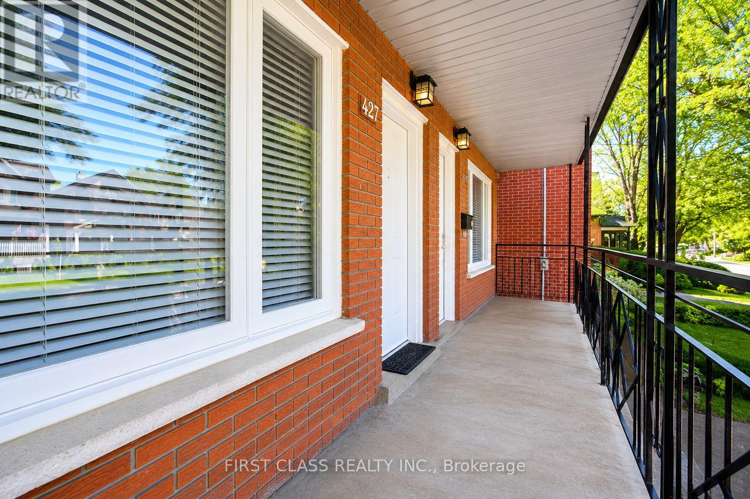 427 LESLIE STREET, Toronto (South Riverdale) — photo 2