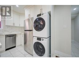 427 Leslie Street, Toronto, ON M4M3E3 Photo 12
