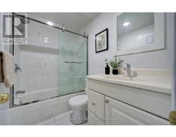 427 Leslie Street, Toronto, ON M4M3E3 Photo 15