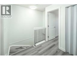 49, 1055 72 Avenue NW - photo 12