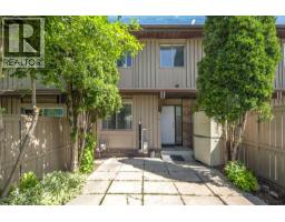 49, 1055 72 Avenue NW - photo 24