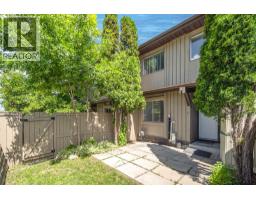 49, 1055 72 Avenue NW - photo 25