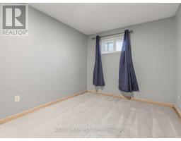 4 Hisey [basement] Crescent, Toronto, ON M3N1V1 Photo 13