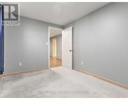 4 Hisey [basement] Crescent, Toronto, ON M3N1V1 Photo 15