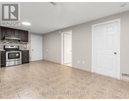 4 Hisey [basement] Crescent, Toronto, ON M3N1V1 Photo 9