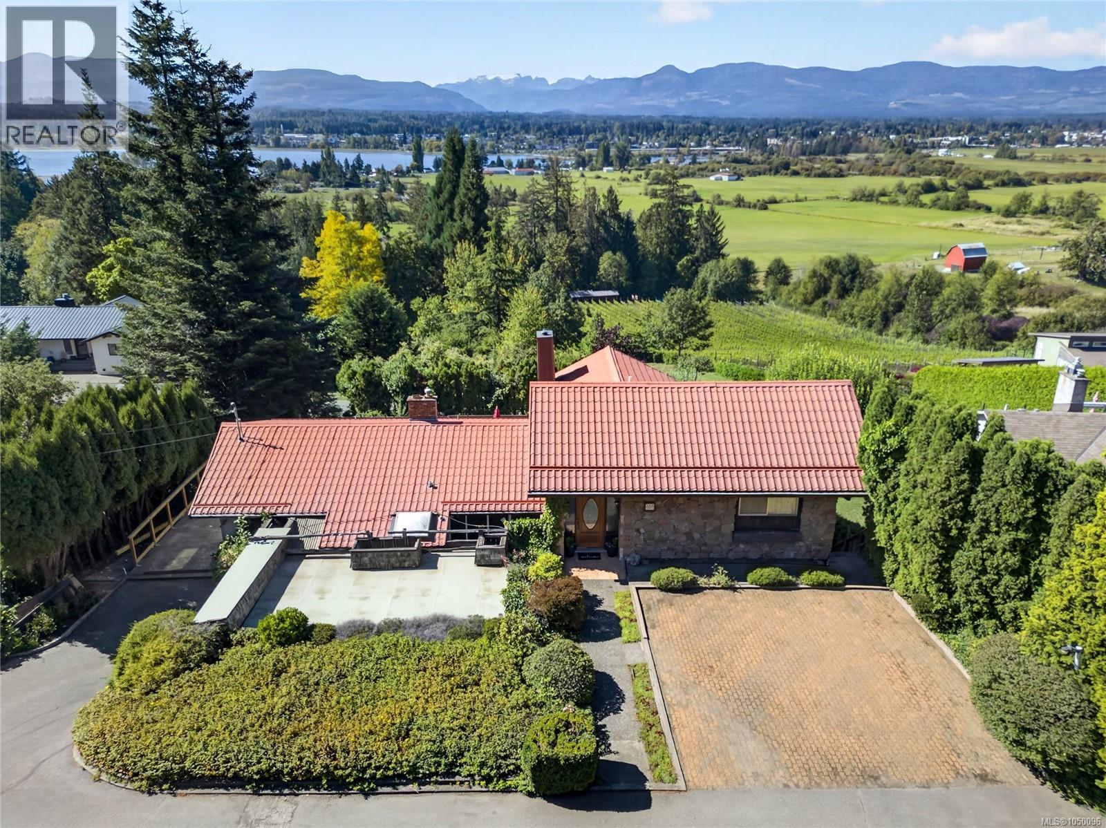2911 Back Rd