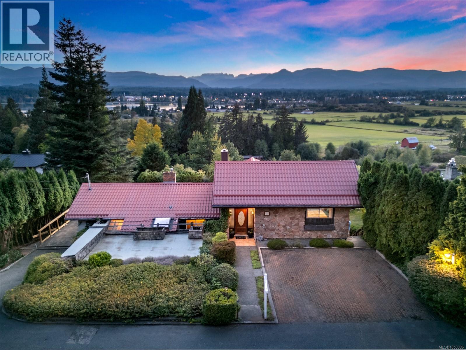 2911 Back Rd - 81