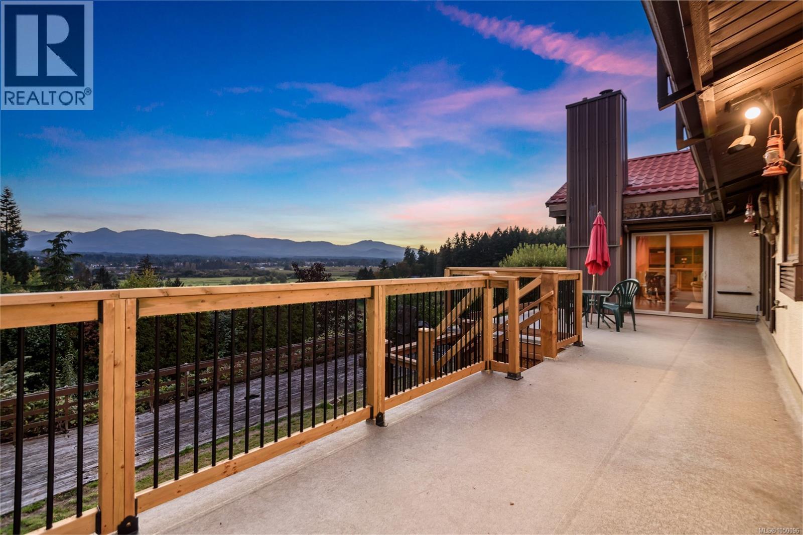 2911 Back Rd - 83