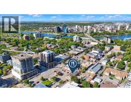 D & E 835 Broadway Avenue, Saskatoon, SK S7N1B5 Photo 12