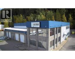 Front exterior of 5500 CONTINENTAL WAY · Prince George, BC