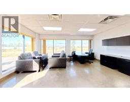 Photo 17 of 27, 5500 CONTINENTAL WAY · Prince George, BC