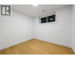 3 3940 Eton Street, Burnaby, BC V5C1J5 Photo 32