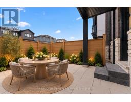 335 Helen Lawson Lane, Oakville, ON L6J0G3 Photo 32