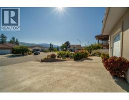 6812 Cabernet Place, Oliver, BC V0H1T4 Photo 40