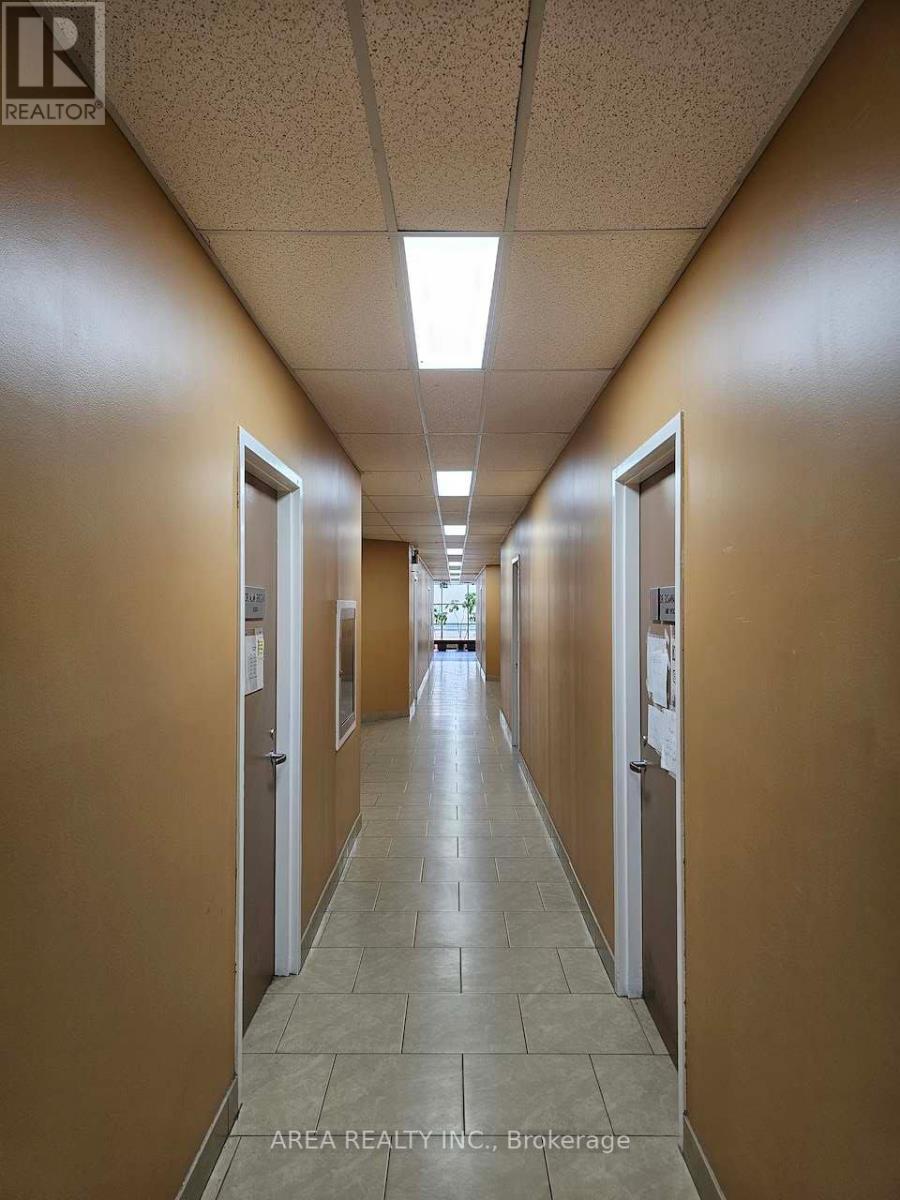 203 - 3850 FINCH AVENUE E, Toronto (L'Amoreaux) — photo 9