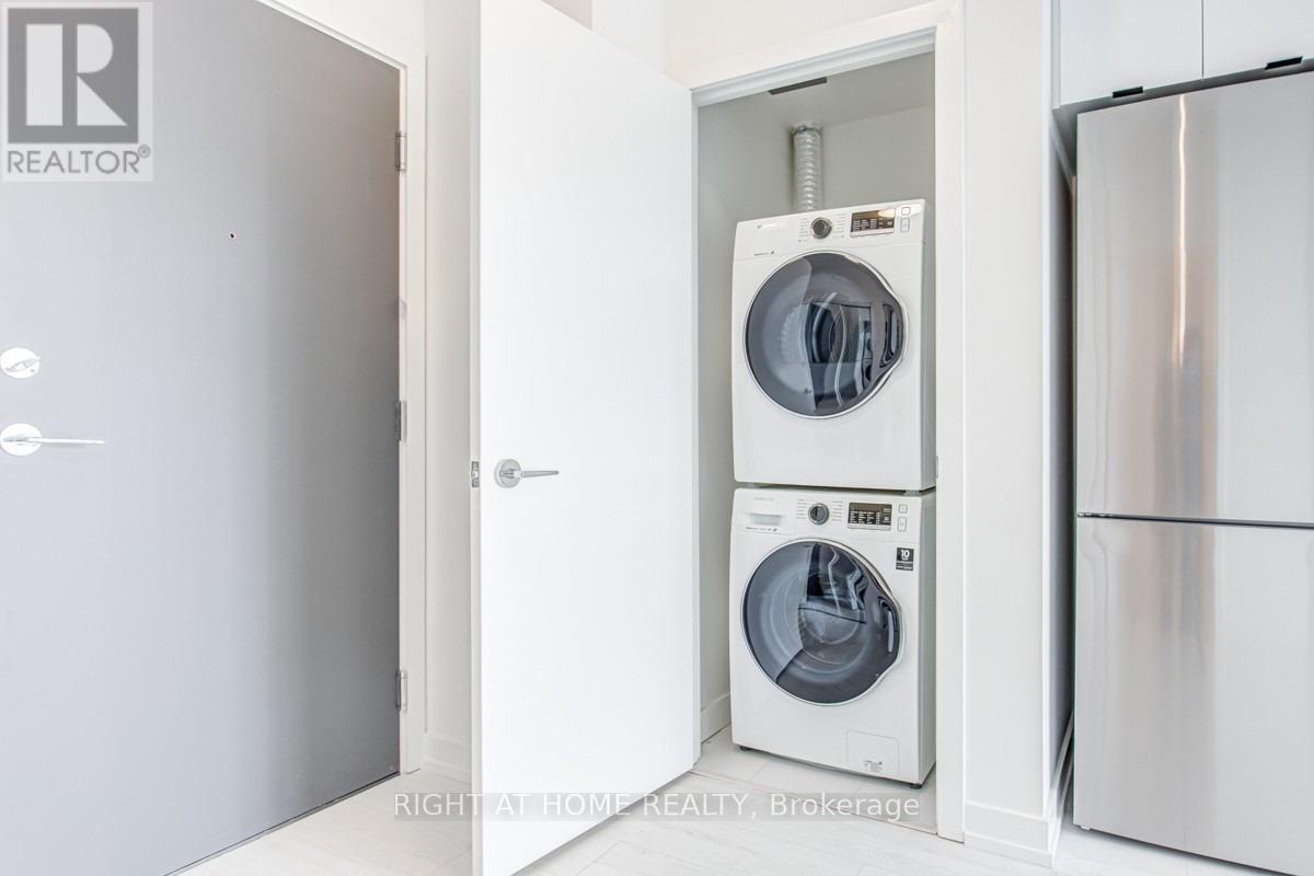 403 - 10 DE BOERS DRIVE, Toronto (York University Heights) — photo 11