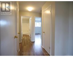 Bathroom - G2 - 50 Third Street, Orangeville, ON L9W2B1 Photo 7