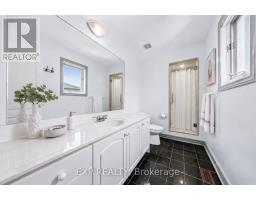 19 Springbrook Drive, Richmond Hill, ON L4B3R9 Photo 20