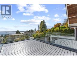 2559 Nelson Avenue, West Vancouver, BC V7V2R5 Photo 9