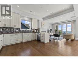 2559 Nelson Avenue, West Vancouver, BC V7V2R5 Photo 19