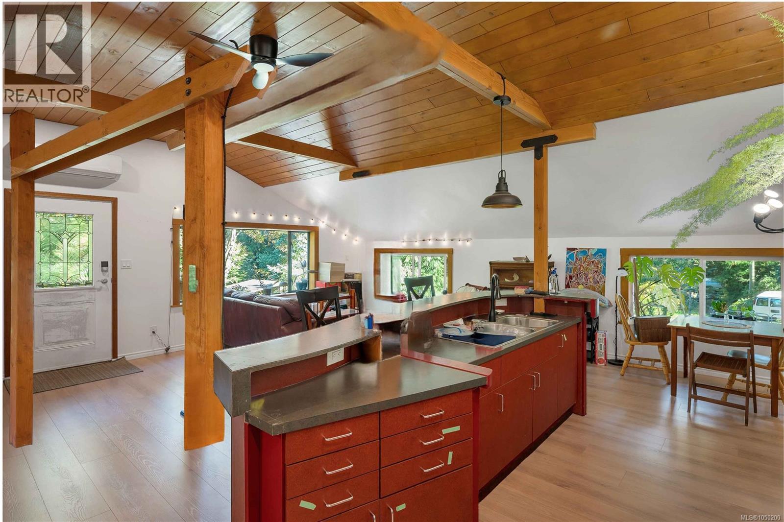 1371 Hooley Rd - Image 48