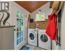 1371 Hooley Rd, Quadra Island, BC V0P1H0 Photo 27